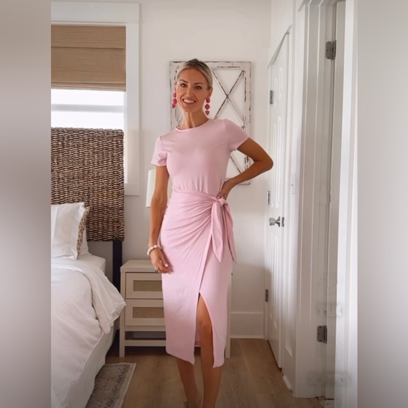 Short Sleeve wrap front dress - Picture 7 of 15